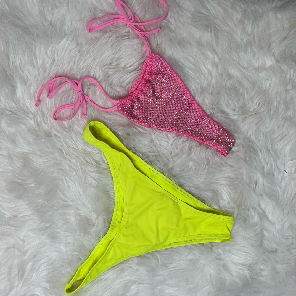 Bundle Bikini Bottom